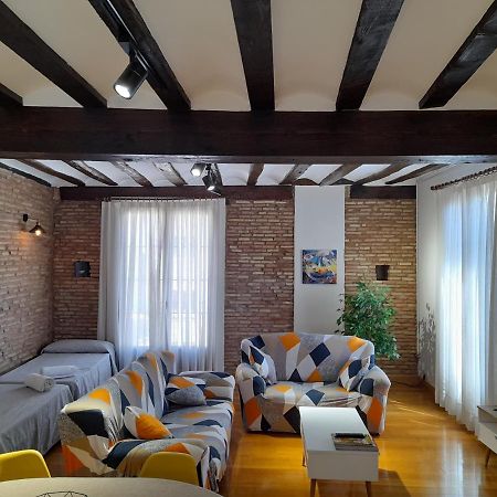 Urban Loft La Galeria Apartment Logrono Luaran gambar
