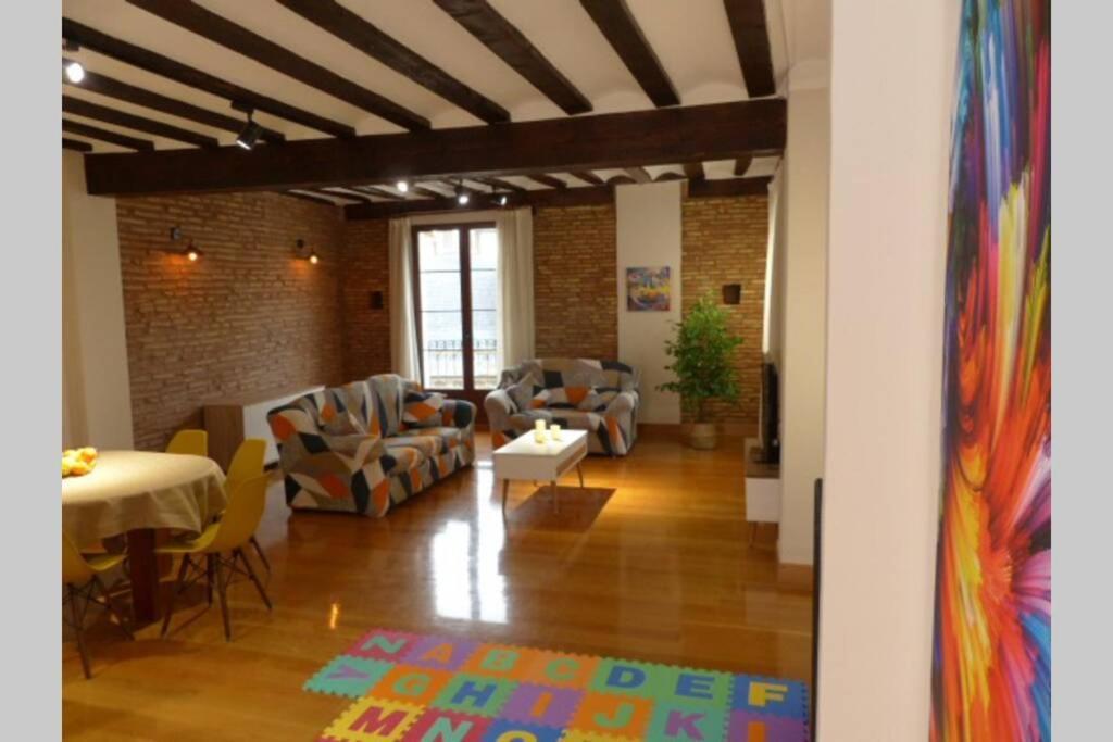 Urban Loft La Galeria Apartment Logrono Luaran gambar